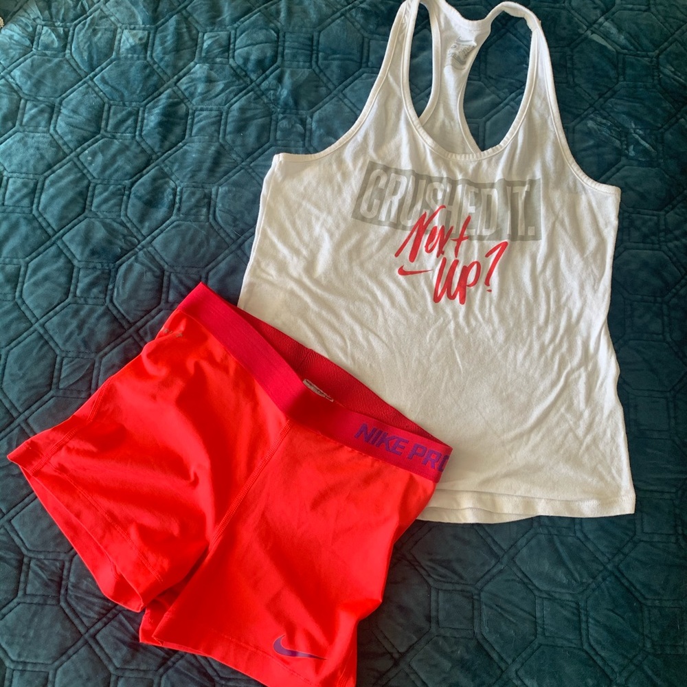 Medium Nike Pro Dri-Fit Gym Set 🏃‍♀️